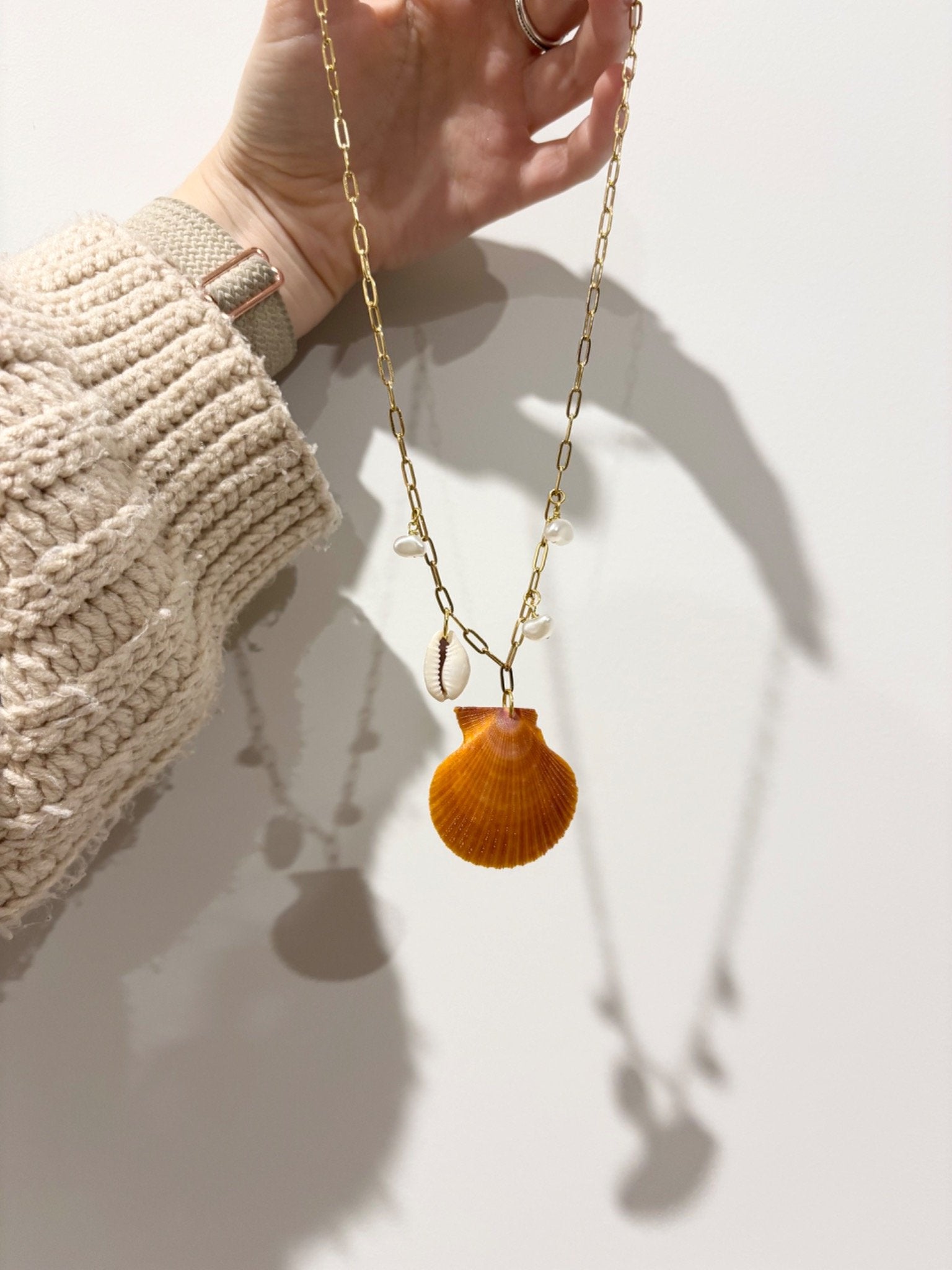 Chunky Scallop Necklace